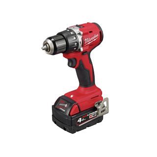 Taladro atornillador de percusión con batería 18v MILWAUKEE M18 BLPDRC-402C