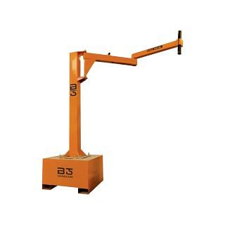 Movable SC Jib cranes with articulated arm with palletized base B-HANDLING